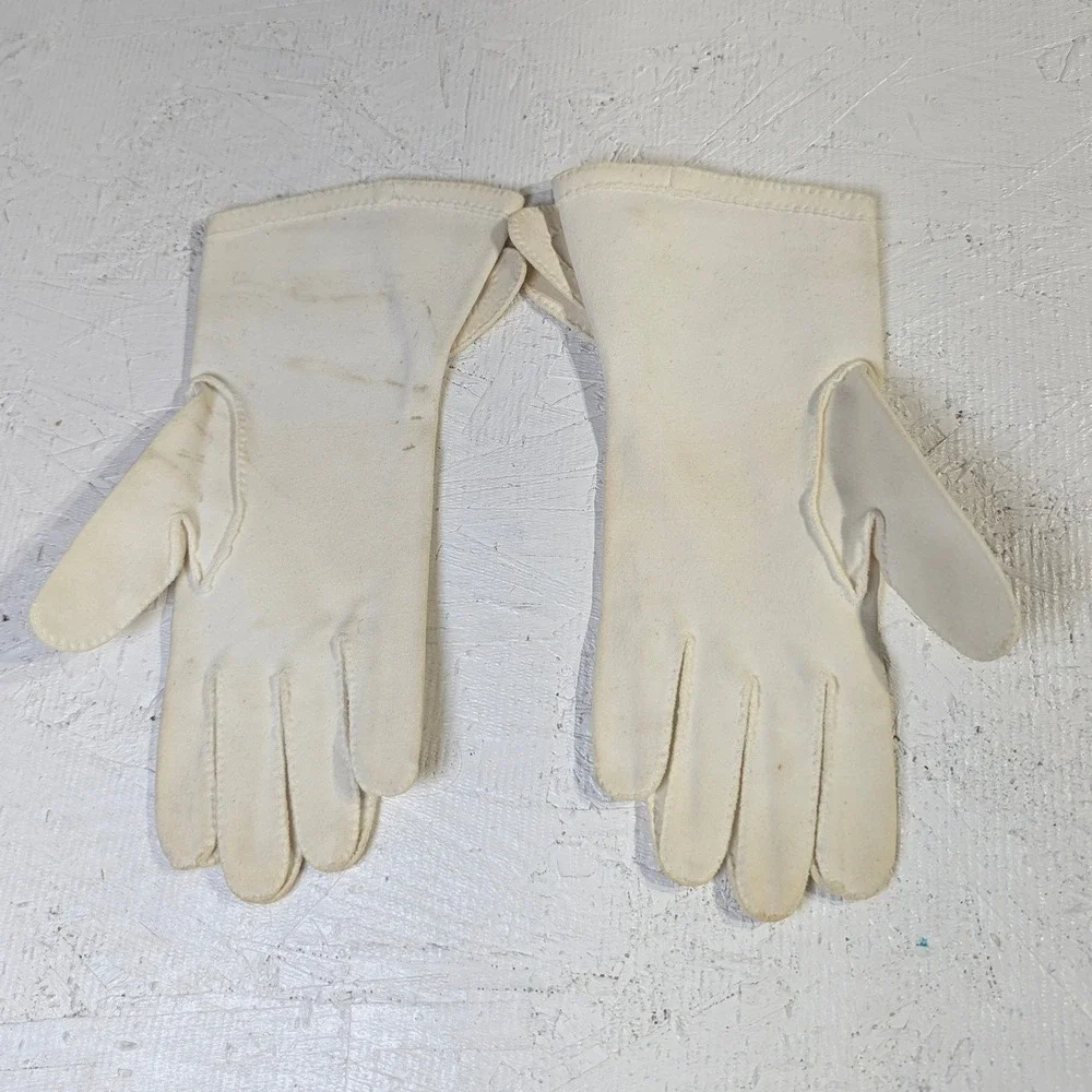 Vintage Dress Gloves – Small Cream Cotton Blend Scalloped Cuff READ